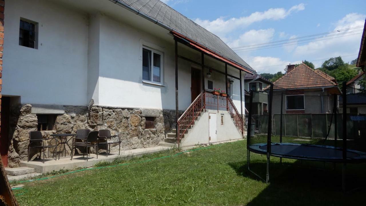 Chalupa U Benov Lúčky Dış mekan fotoğraf